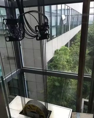 電梯真的會墜落嗎？揭秘電梯安裝背后的安全機制